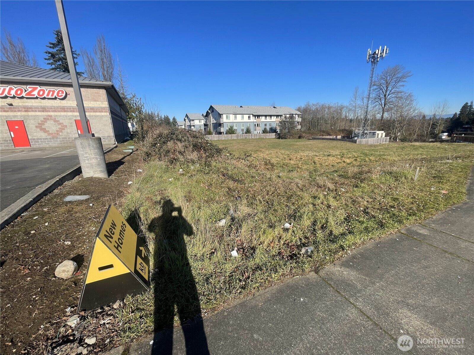 Property Photo:  0 Xxx  Emerald Street E  WA 98371 