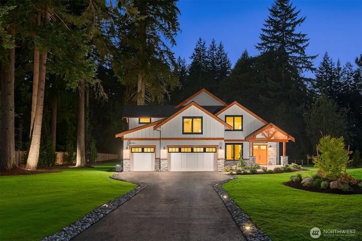 Property Photo: 15021 232nd Avenue NE WA 98077