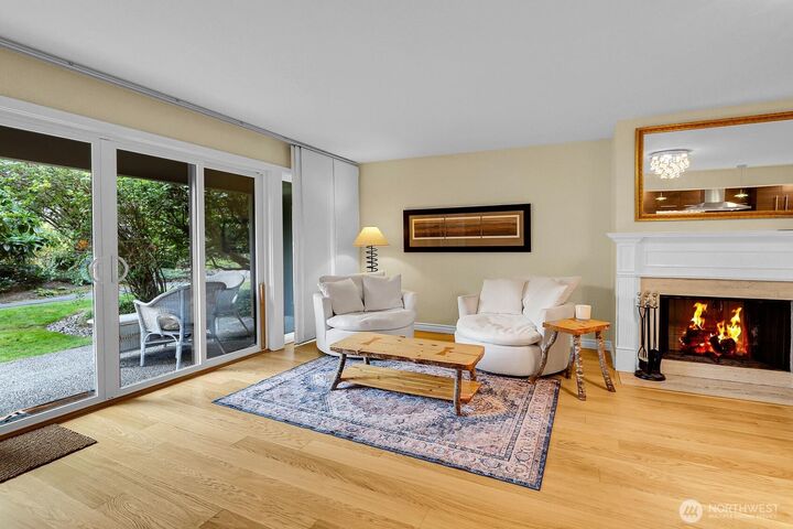 Property Photo:  1548 NE 140th Street F2  WA 98125 