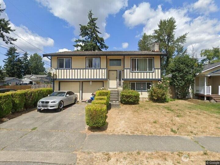 Property Photo: 601 E 75th Street WA 98404