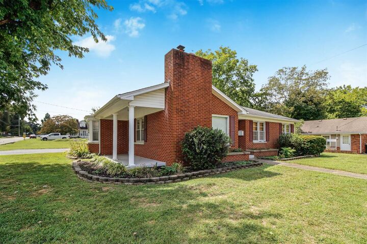 Property Photo:  409 E Main Street  KY 42749 