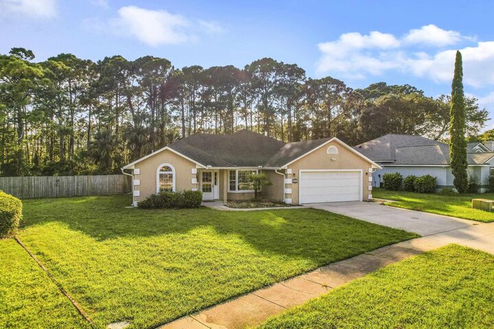 607 W Bianca Cir  St Augustine FL 32086 photo