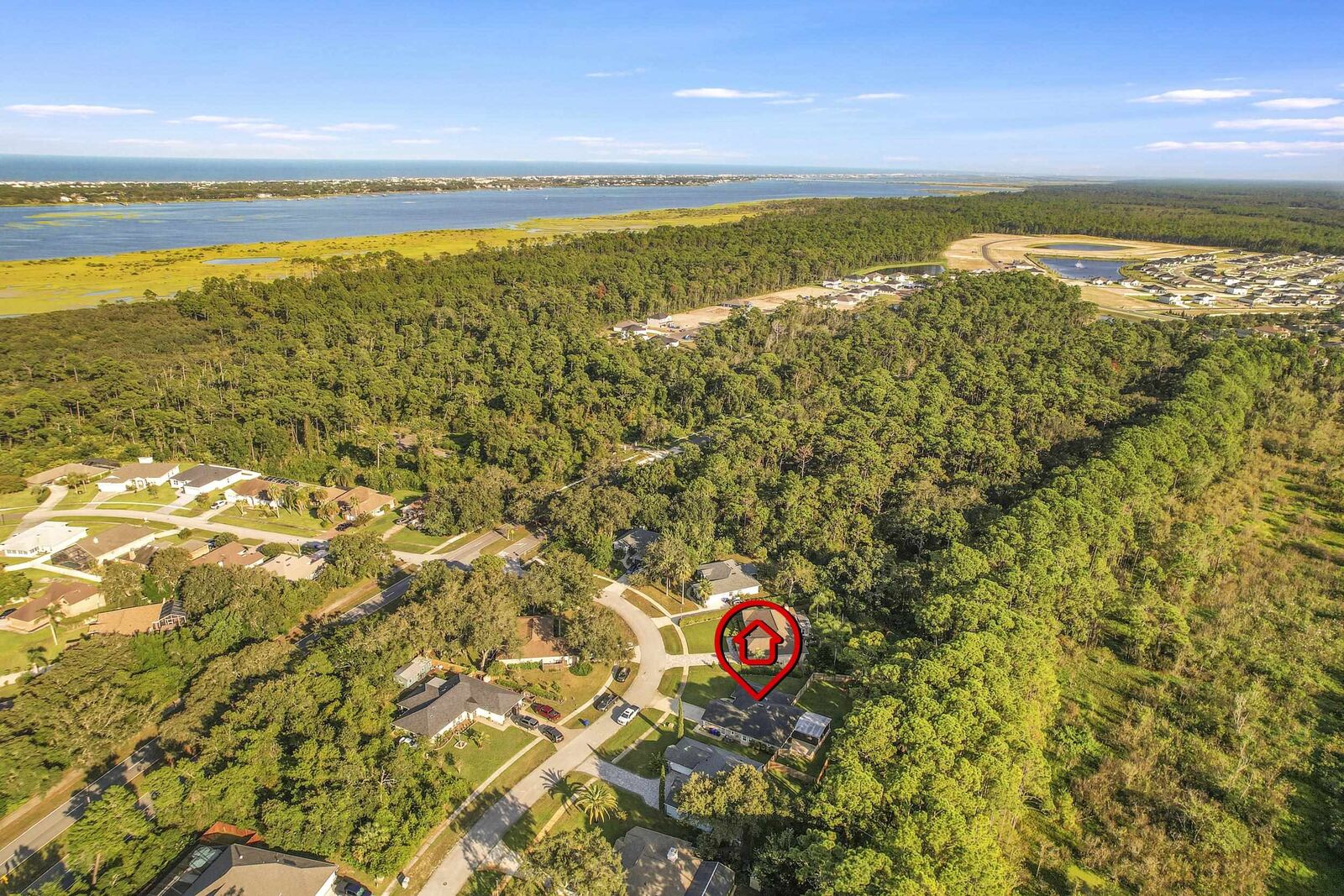 Property Photo: 607 W Bianca Cir FL 32086