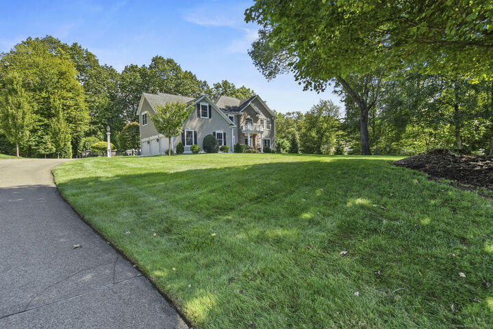Property Photo:  40 Sterling Ridge Court  CT 06410
