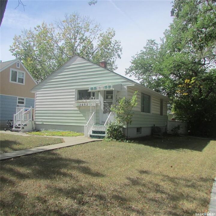 Property Photo: 2802 McTavish Street SK S4S 2C4