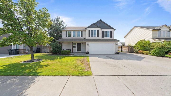 Property Photo: 9712 Norfolk Dr WA 99301
