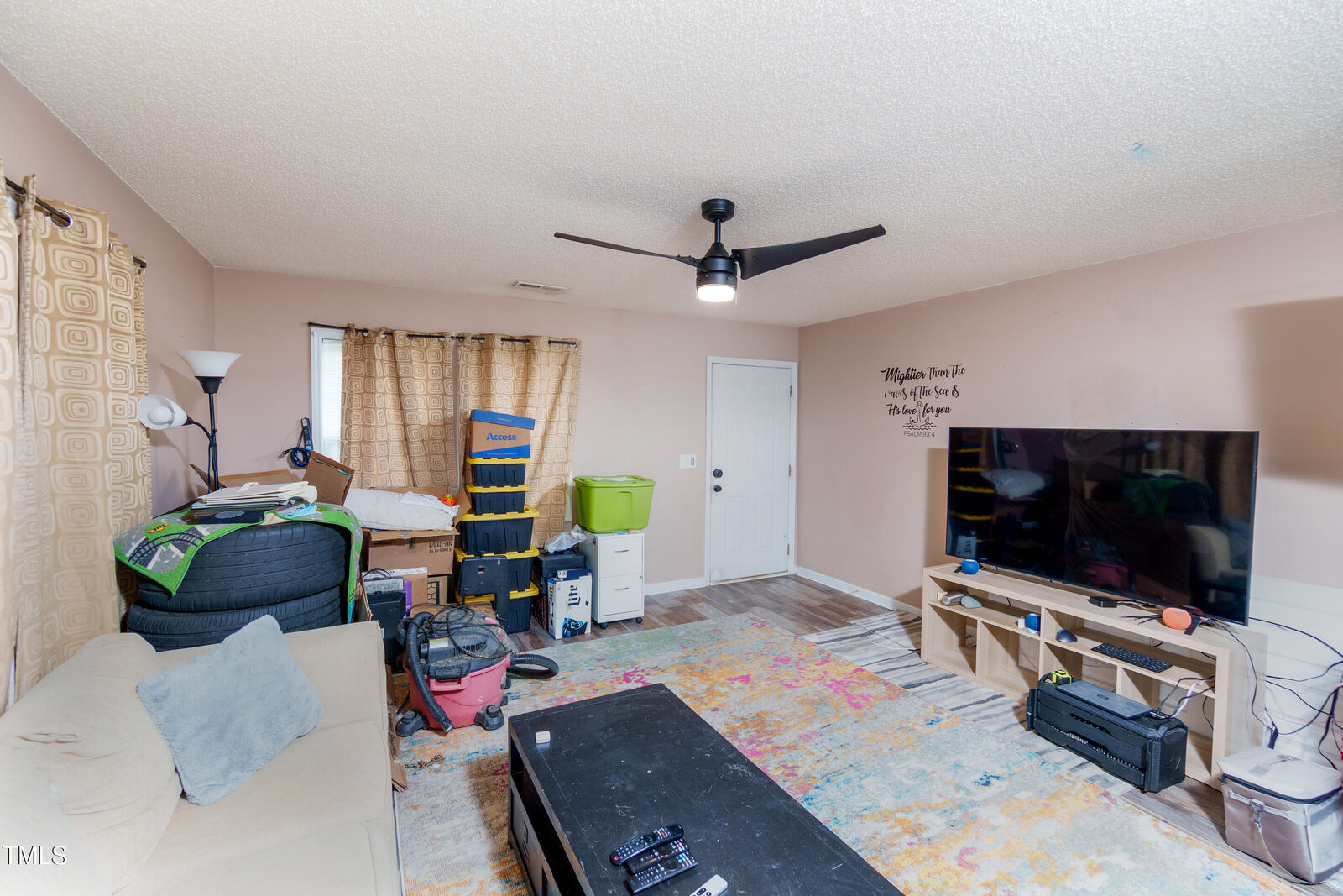 Property Photo:  601 W Anderson Street  NC 27576 