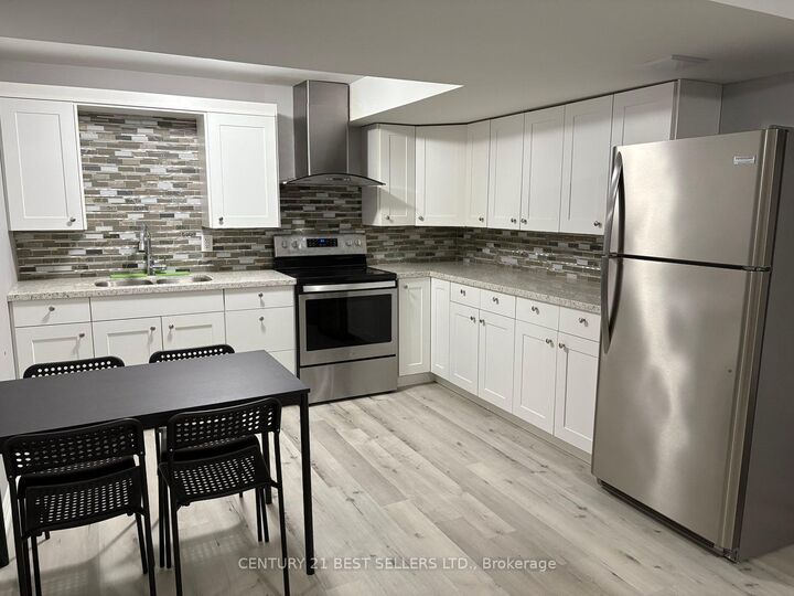 Property Photo: 287 Sixteen Mile Drive ON L6M 0V8