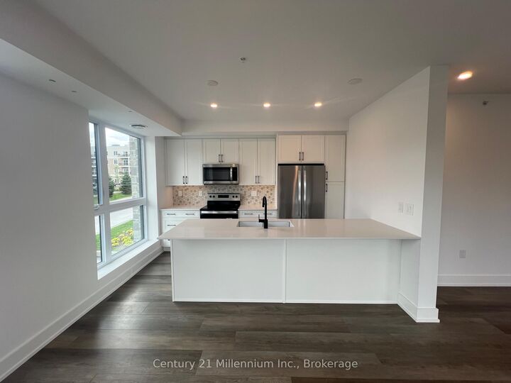 Property Photo:  4 Kimberly Lane 122  ON L9Y 5B4 