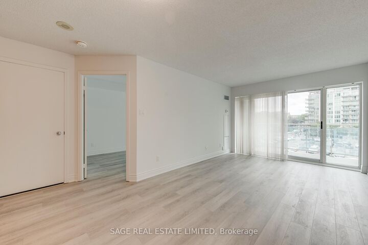 Property Photo:  600 Queens Quay W 531  ON M5V 3M3 