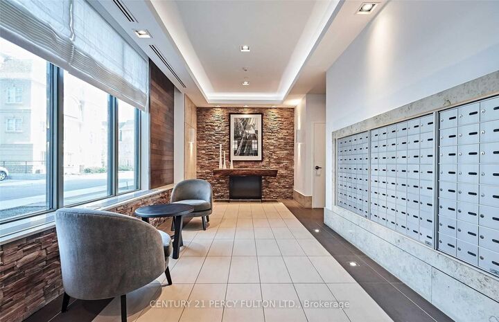 Photo de la propriété: 1215 Bayly Street 709 ON L1W 1L7