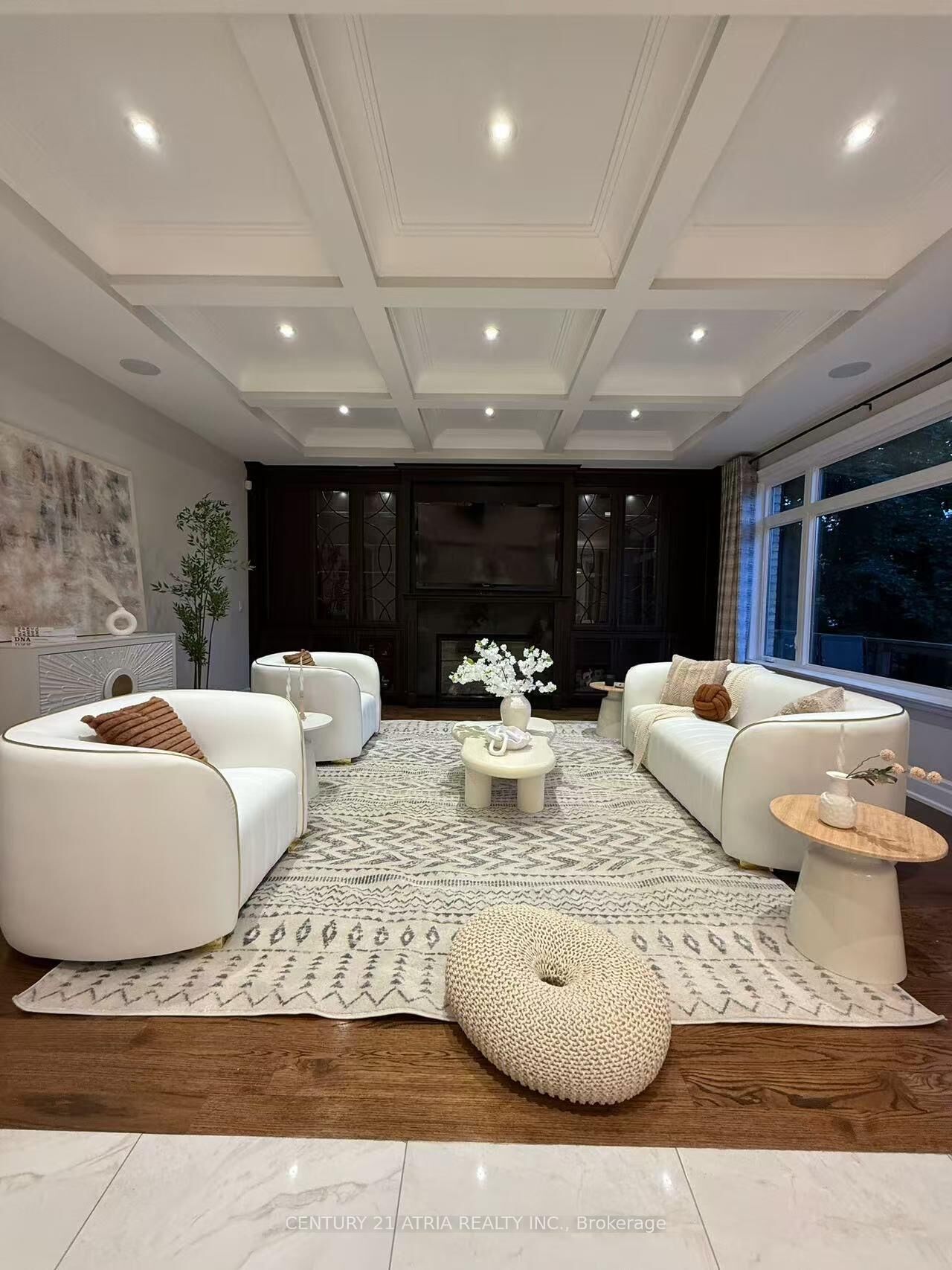 Property Photo: 27 Tefley Road ON M2M 1C5