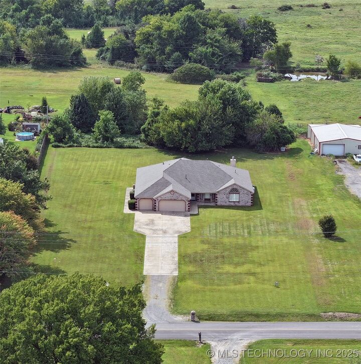 Property Photo:  501 S 64th Street W  OK 74401 