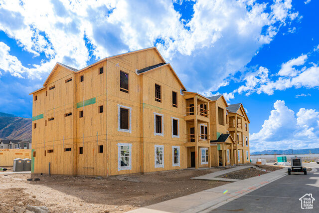 Property Photo:  709 W 4500 S N201  UT 84664 