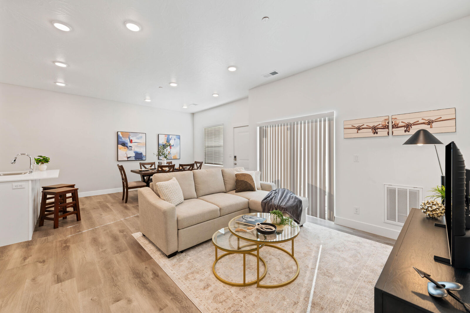 Property Photo:  5801 S Garnet Dr #1-101  UT 84790 