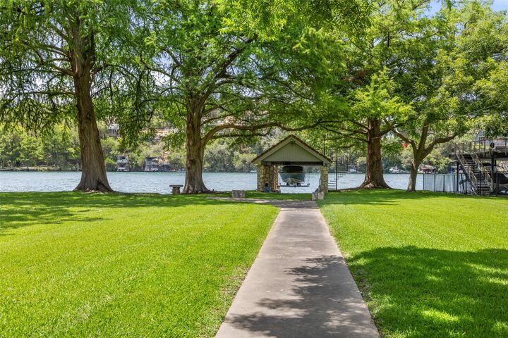 3201 Rivercrest Drive  Austin TX 78746 photo