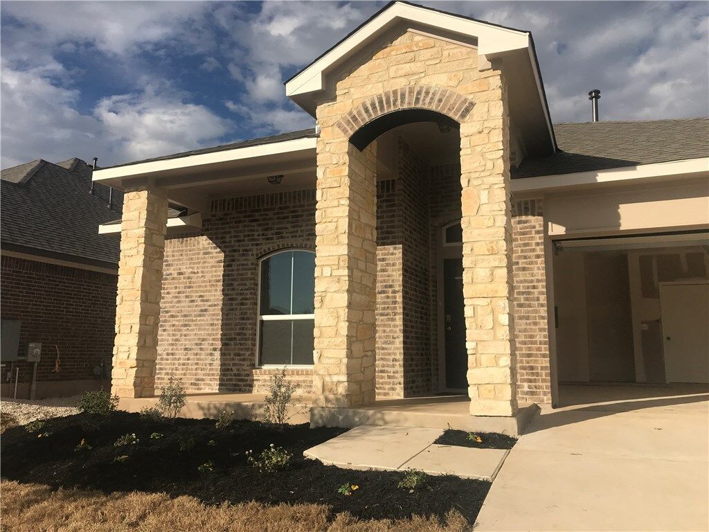 Property Photo: 4313 Buffalo Ford Road TX 78628