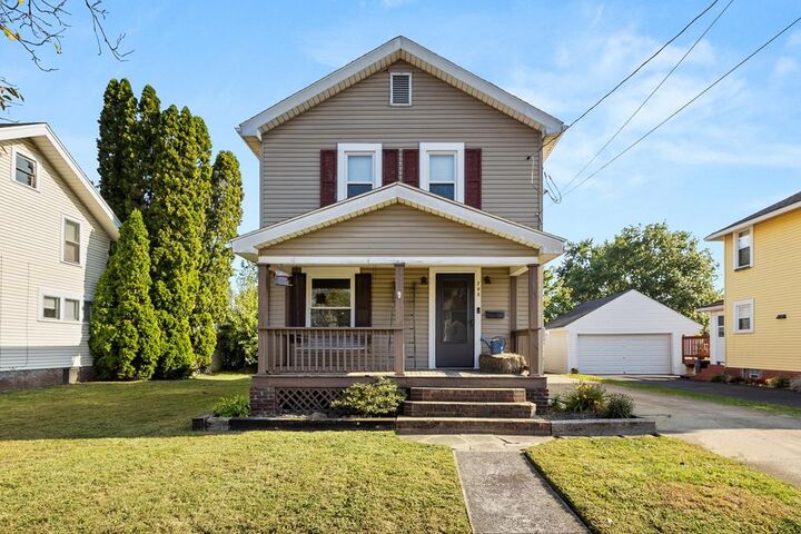748 Ohio St  Ashland OH 44805 photo