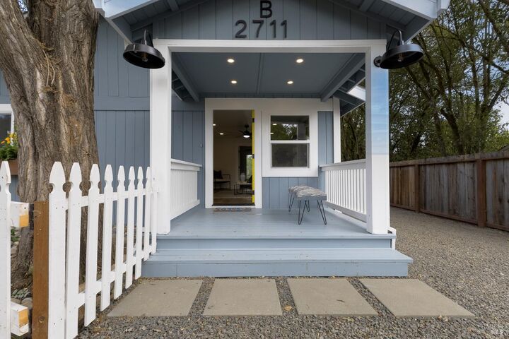 Property Photo: 2711 Mark West Station Road CA 95492