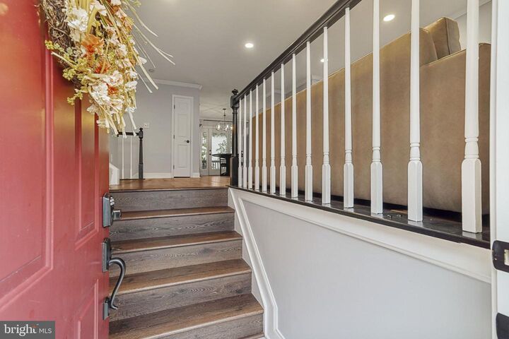 Property Photo:  1231 Quaker Hill Drive  VA 22314 