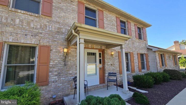 Property Photo:  2415 W Bayberry Drive  PA 17112 