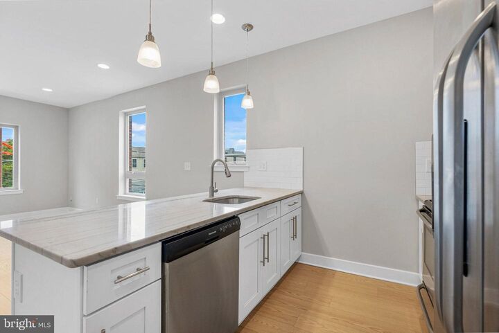 Property Photo: 1238 N 6th Street B PA 19122