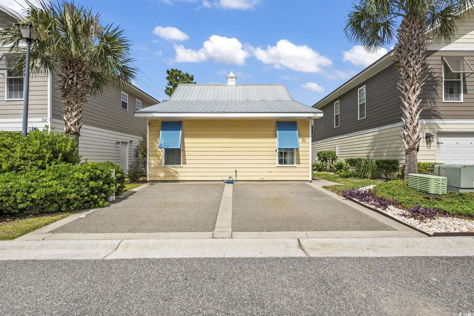 Property Photo:  124 Weatherboard Ct.  SC 29585 