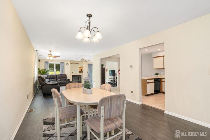 Property Photo:  6 Elm Terrace  NJ 08822 