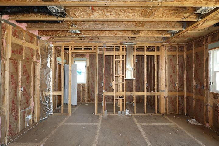 Property Photo:  309 Reign Way  OH 43062 