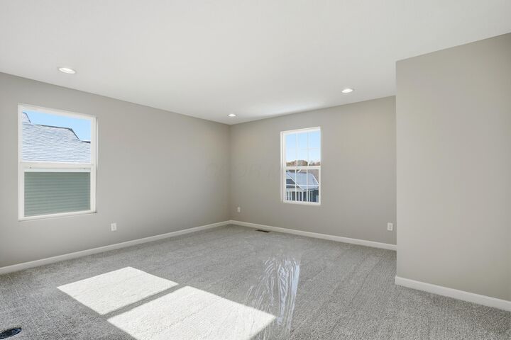 Property Photo:  413 Fannin Drive  OH 43062 