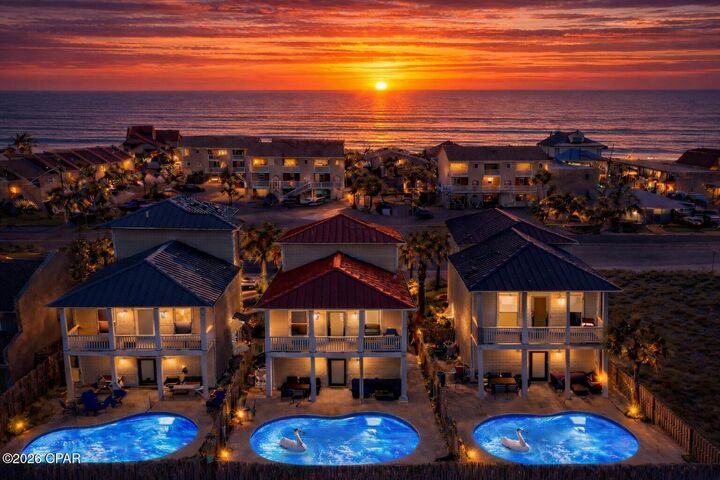 Property Photo: 5312 Thomas Drive FL 32408