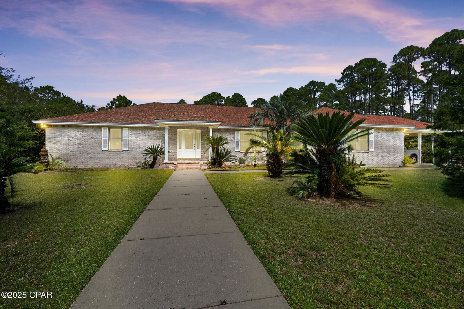 Property Photo: 895 Mallet Bayou Road FL 32439