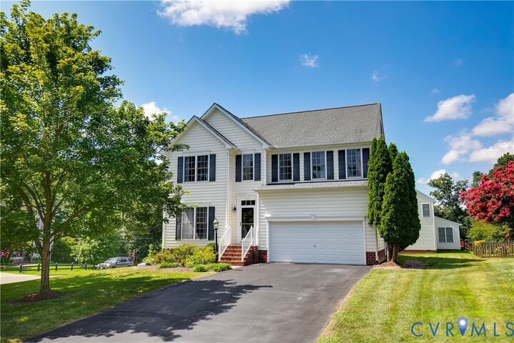Property Photo:  10901 Stonewell Circle  VA 23060 