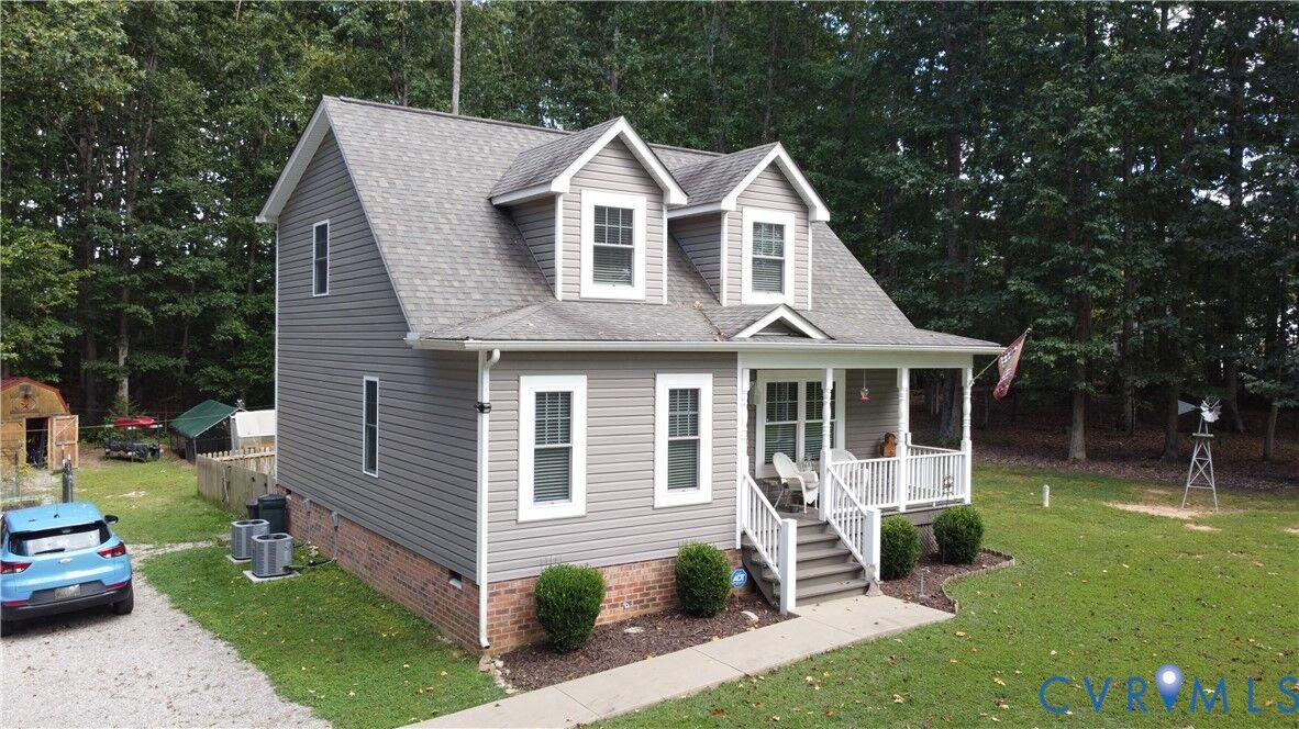 Property Photo: 5041 Bird Grove Lane VA 23083