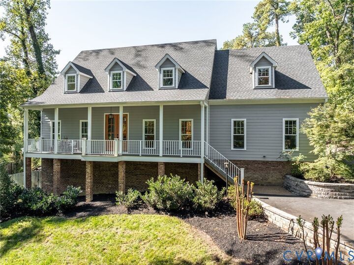 Property Photo: 8009 Patterson Avenue VA 23229
