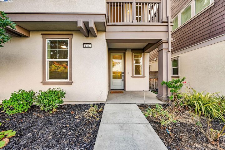 Property Photo:  4287 Loyalton Rd  CA 94568