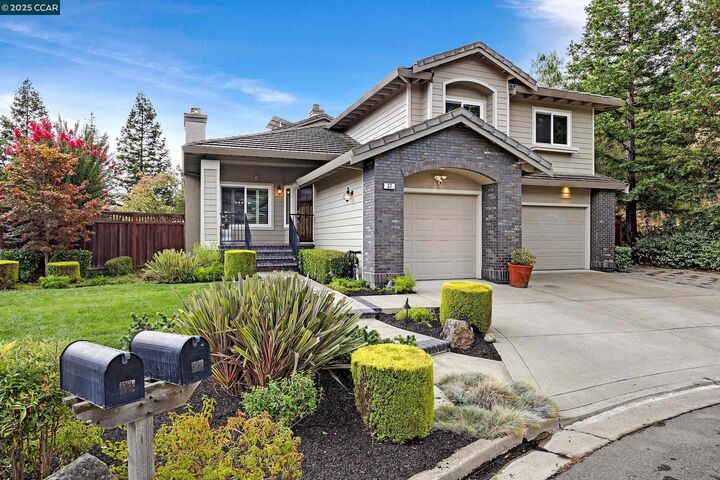 Property Photo: 37 Wakefield Ct CA 94506
