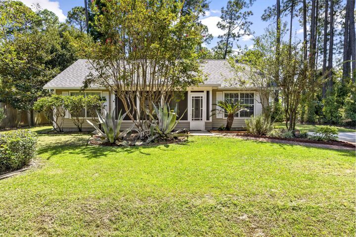 Property Photo: 56 Kimberly Ann Drive FL 32459