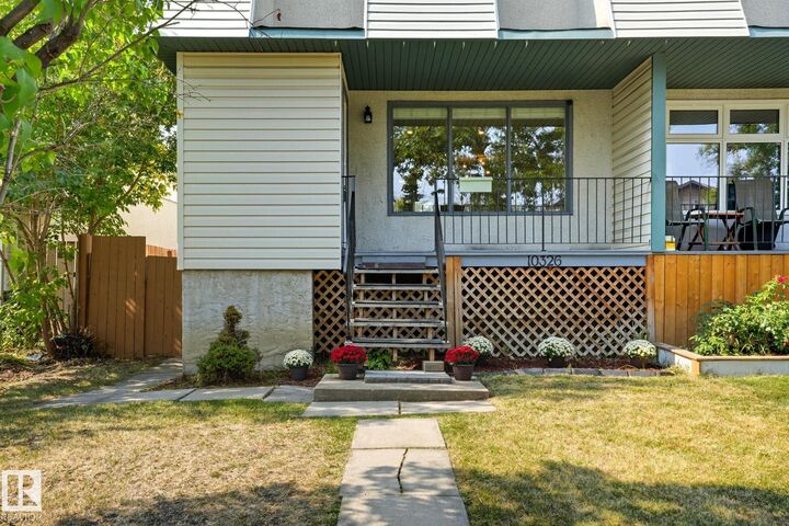 Property Photo:  10326 150 Street NW  AB T5P 1P5 