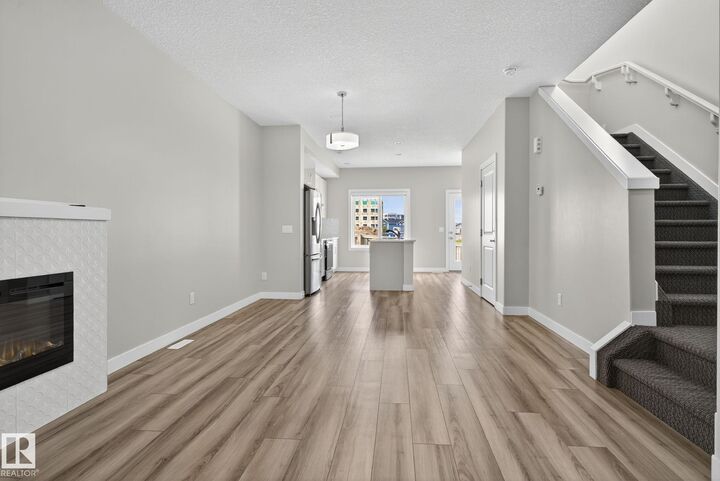 Property Photo: 4883 Alwood Point(E) SW AB T6W 4N1