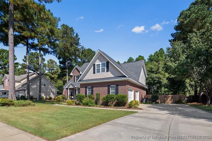 Property Photo:  6317 Castlebrooke Lane  NC 28356 