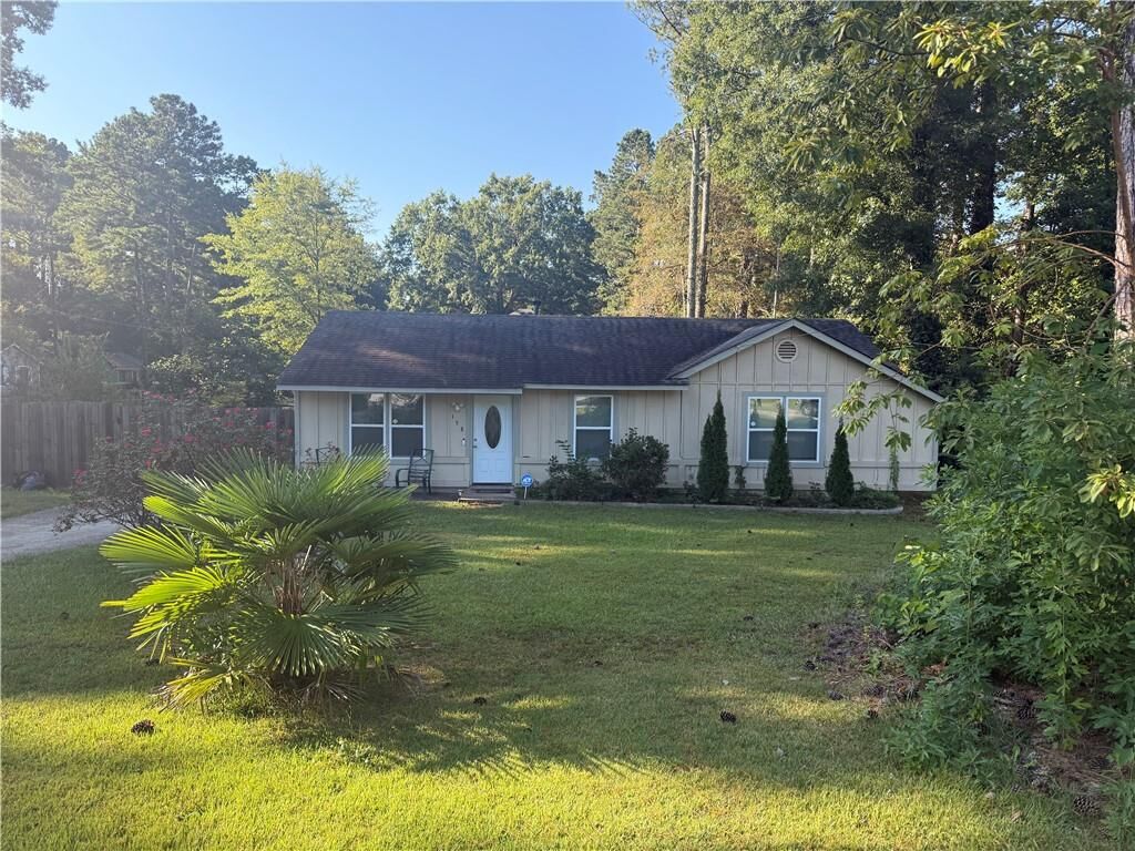 Property Photo:  158 Ashwood Court  GA 30274 