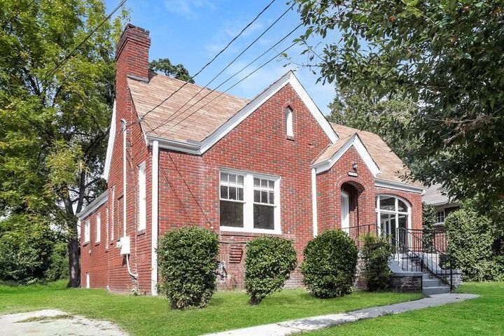 Property Photo:  1709 Rogers Avenue SW  GA 30310 