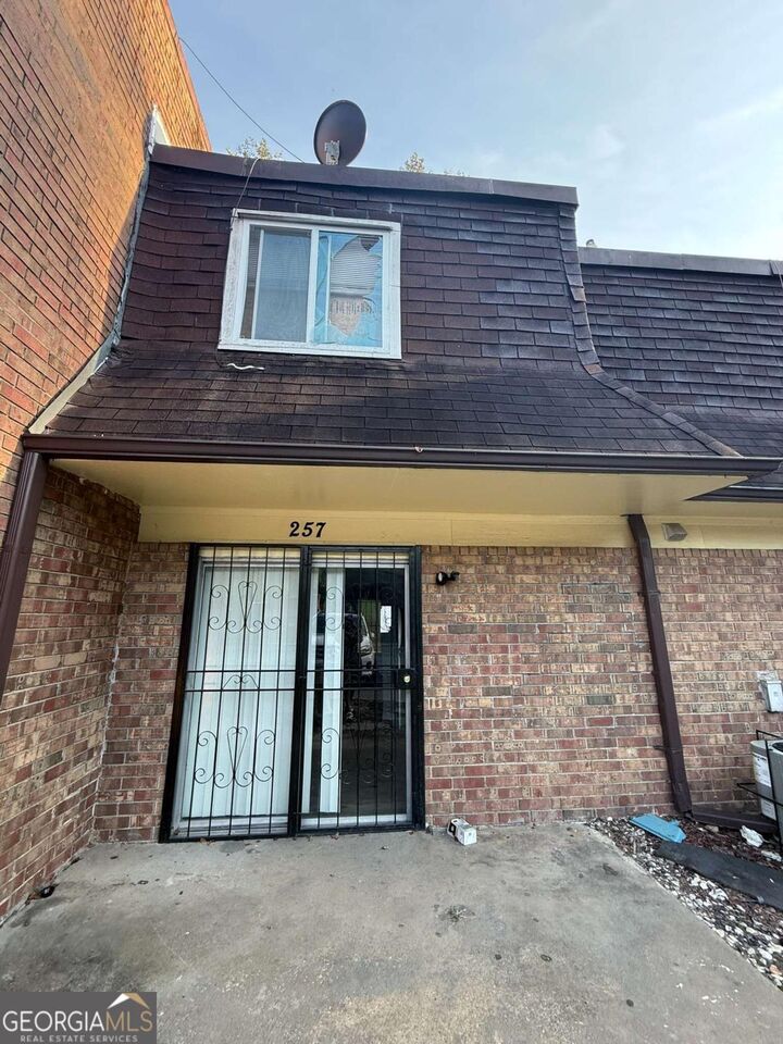 257 Peyton Place SW  Atlanta GA 30311 photo