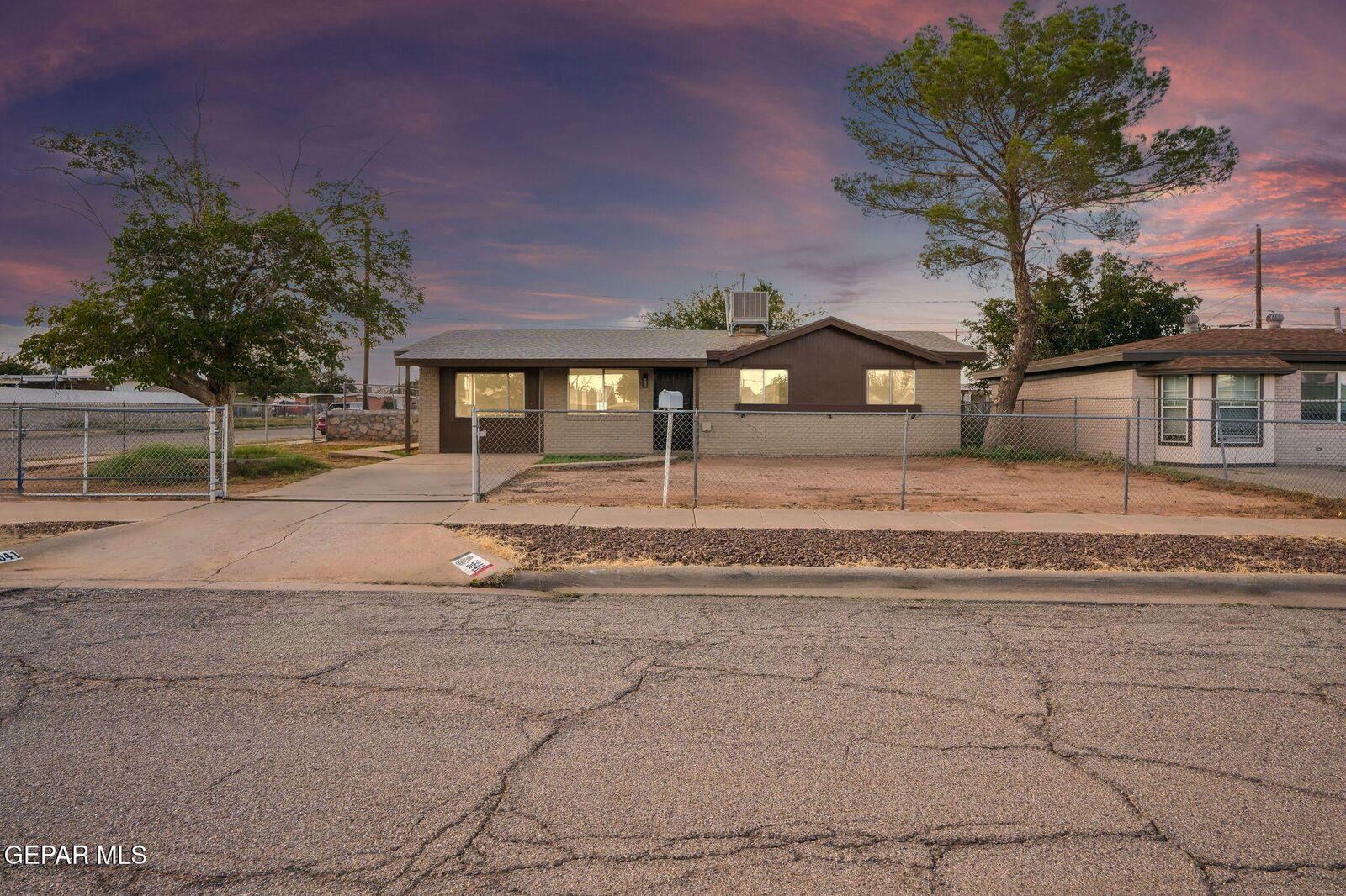 Property Photo:  5641 Kensington Circle  TX 79924 