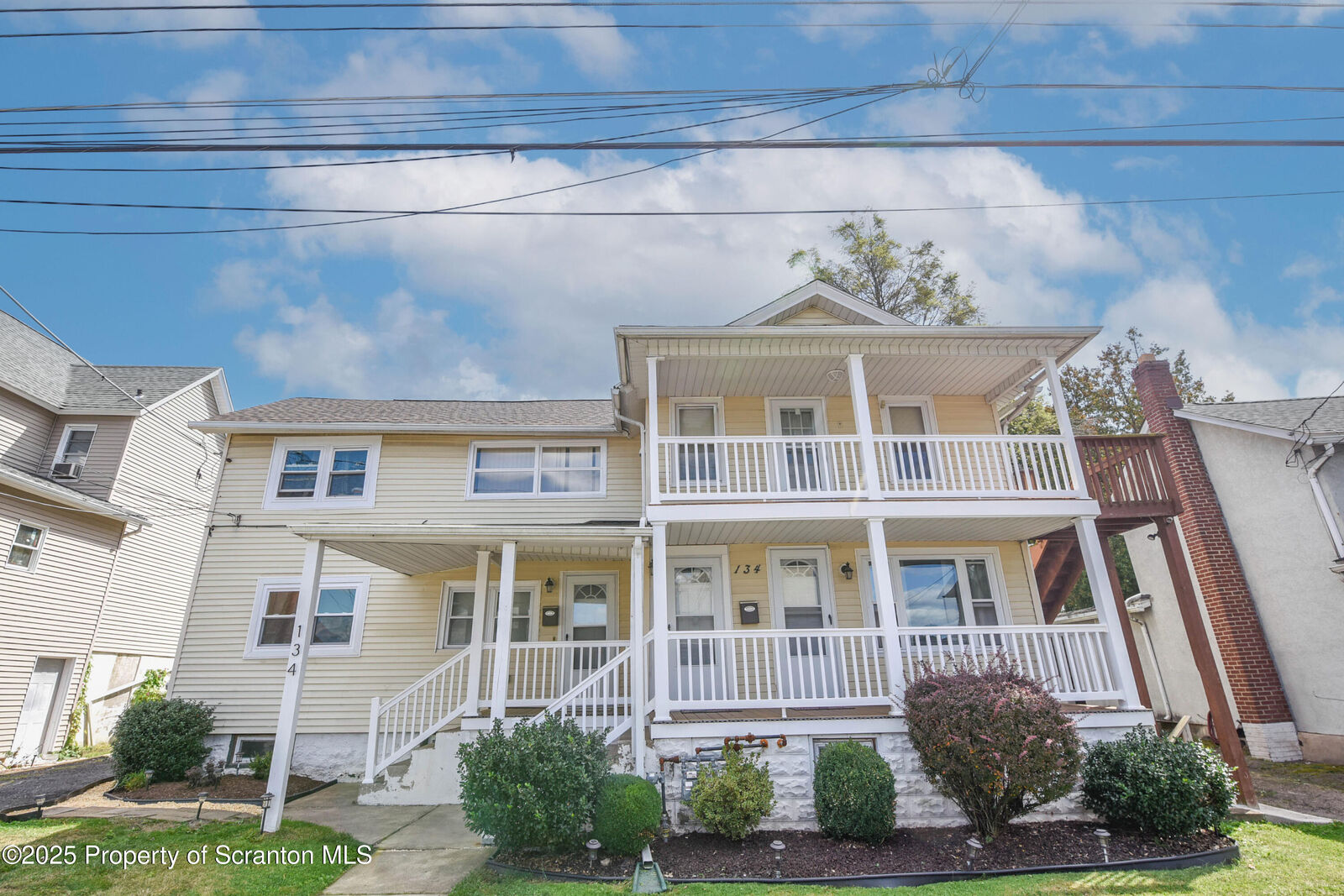 Property Photo:  134 Willow Street  PA 18512 