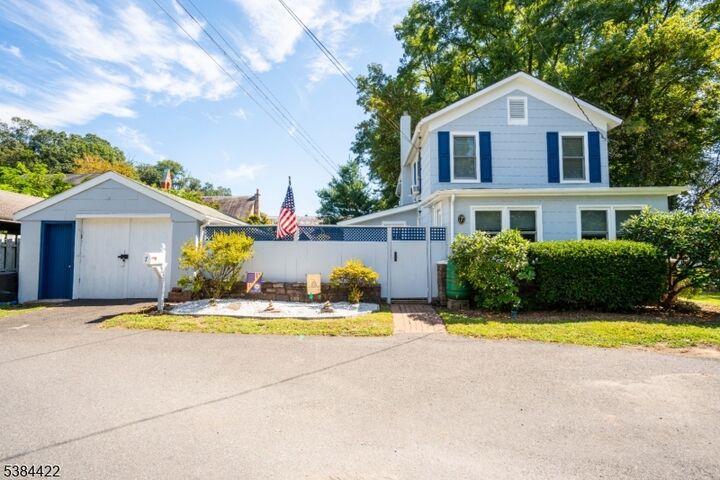 Property Photo:  7 S Railroad Ave  NJ 08559 