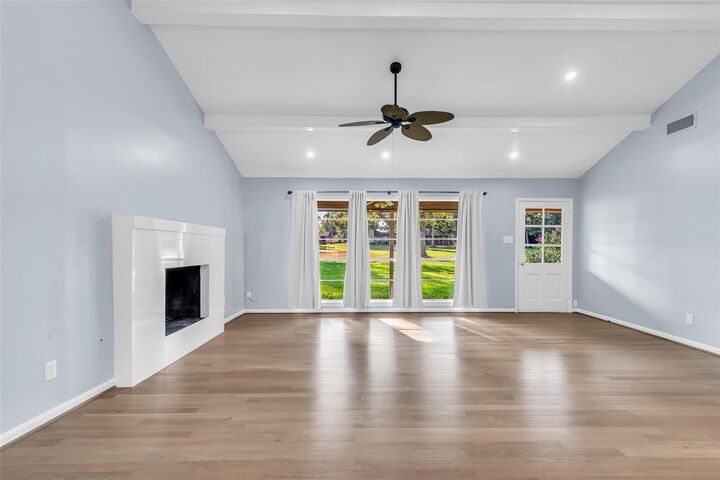 Property Photo:  254 Point Clear Drive  TX 77304 