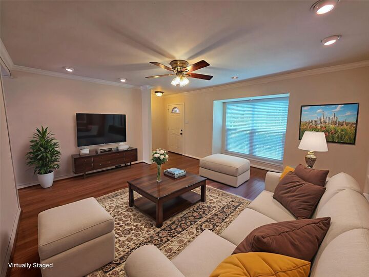 Property Photo:  6469 Burgoyne Road 32  TX 77057 