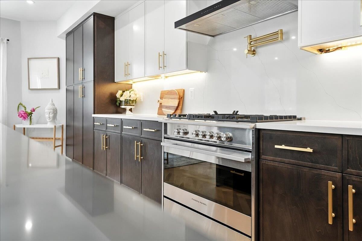 Property Photo:  401A Ogden Ave  NJ 07307 